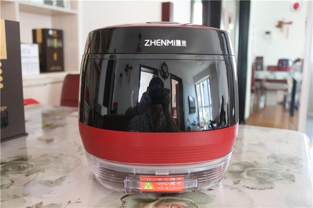 饭汤分离,吃出健康!臻米脱糖养生煲X1助力健康生活! 饭汤分离,吃出健康!臻米脱糖养生煲X1助力健康生活!