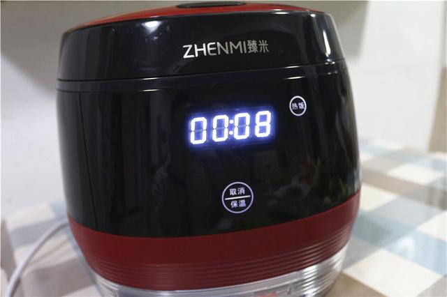 饭汤分离,吃出健康!臻米脱糖养生煲X1助力健康生活! 饭汤分离,吃出健康!臻米脱糖养生煲X1助力健康生活!