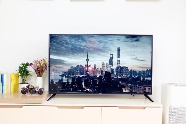 4K+语音,中小户型专用!乐视Y50体验 4K+语音,中小户型专用!乐视Y50体验