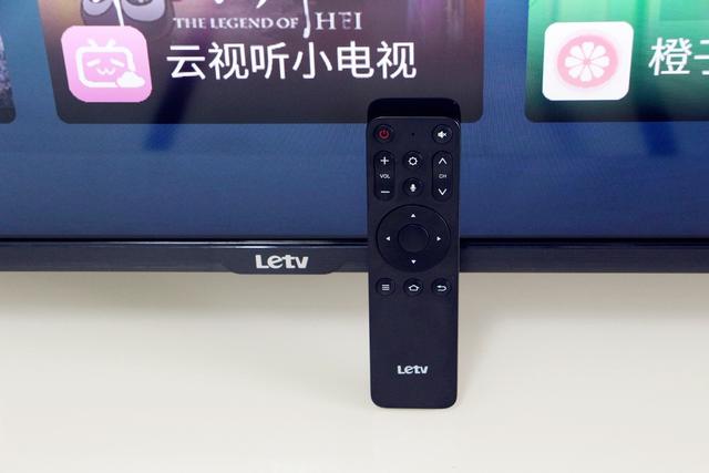 4K+语音，中小户型专用！乐视Y50体验