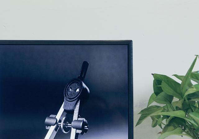 4K+语音,中小户型专用!乐视Y50体验 4K+语音,中小户型专用!乐视Y50体验