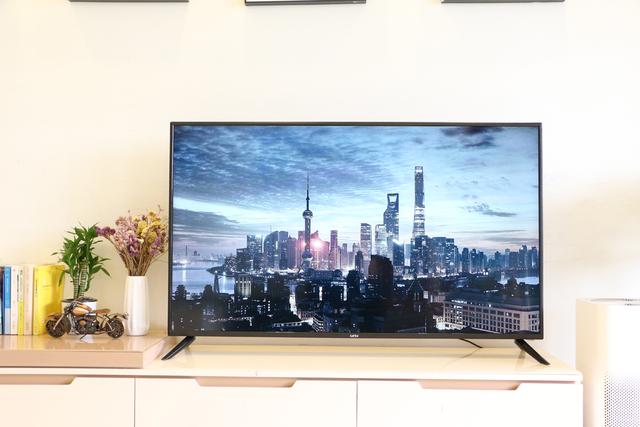 4K+语音,中小户型专用!乐视Y50体验 4K+语音,中小户型专用!乐视Y50体验