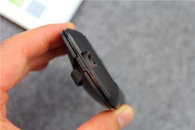 雷柏M550绝对是支持无线充电鼠标最便宜的一款了,性价比划算 雷柏M550绝对是支持无线充电鼠标最便宜的一款了,性价比划算