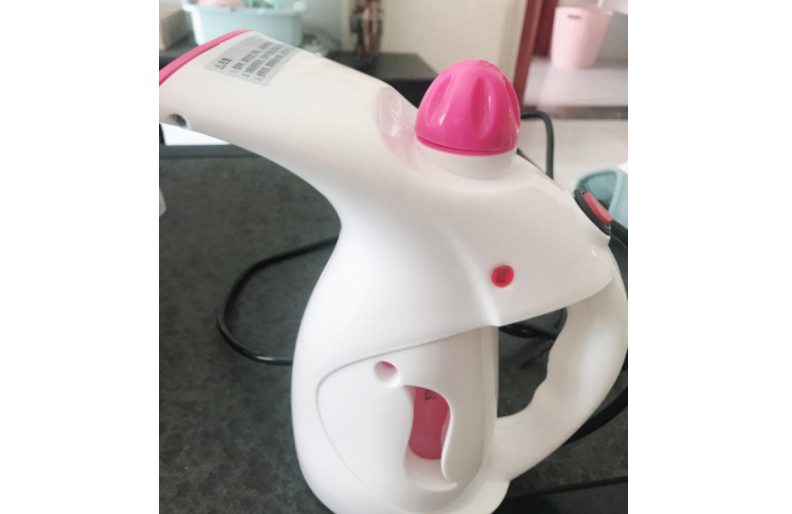 挂烫机知识百科:挂烫机与电熨斗的区别 挂烫机常见故障处理 挂烫机知识百科:挂烫机与电熨斗的区别 挂烫机常见故障处理