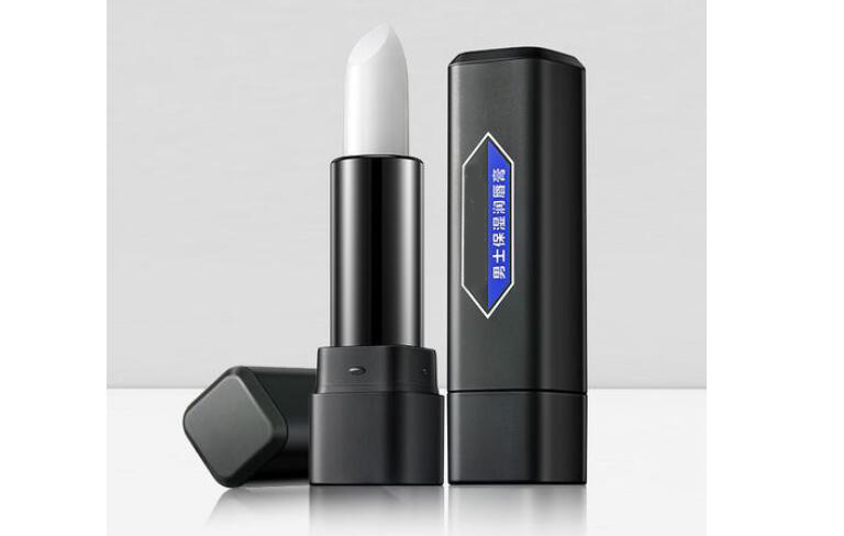 男士唇膏怎么选 男士唇膏使用小贴士 男士唇膏怎么选 男士唇膏使用小贴士