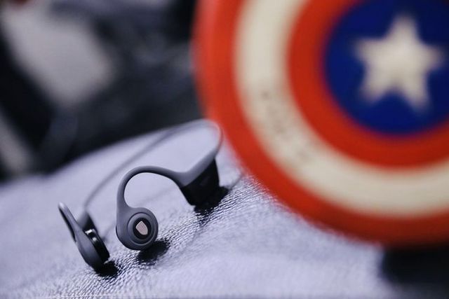 南卡骨传导耳机测评 ——《随风奔跑的伊一》 南卡骨传导耳机测评 ——《随风奔跑的伊一》