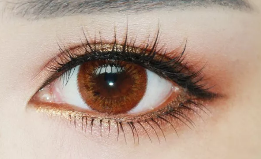 假睫毛用的好 迷人大眼少不了 假睫毛用的好 迷人大眼少不了