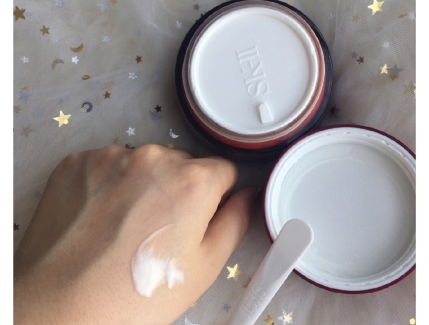 面霜知识小科普:面霜值得入手吗 面霜知识小科普:面霜值得入手吗