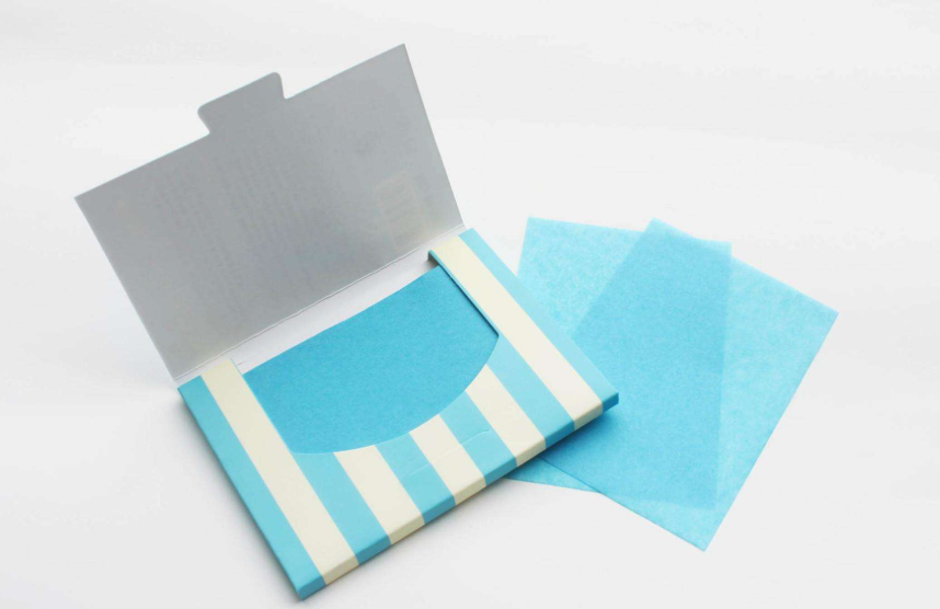 满面油光?你不得不知道的吸油纸小知识 满面油光?你不得不知道的吸油纸小知识