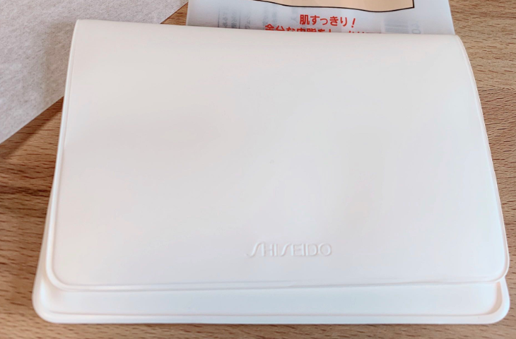 满面油光?你不得不知道的吸油纸小知识 满面油光?你不得不知道的吸油纸小知识