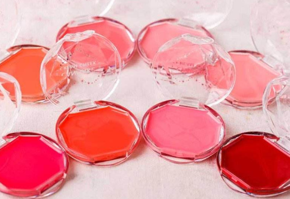 古人化妆用什么?胭脂小知识你了解吗 古人化妆用什么?胭脂小知识你了解吗