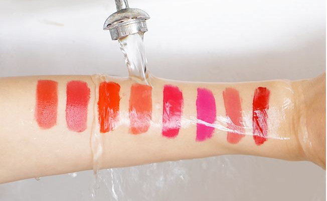 唇釉知识百科:唇釉怎么涂 唇釉和口红的区别 唇釉知识百科:唇釉怎么涂 唇釉和口红的区别