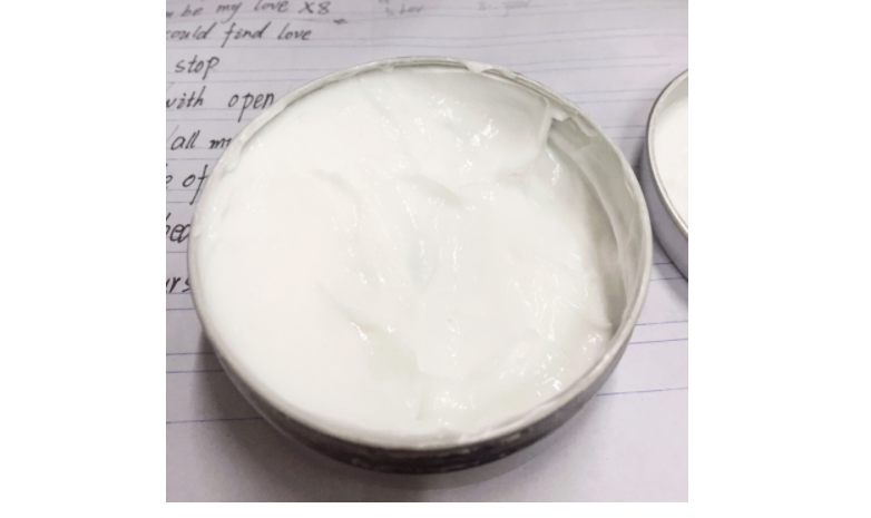 雪花膏怎么用 雪花膏适合什么年龄段 雪花膏怎么用 雪花膏适合什么年龄段