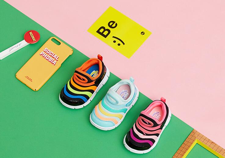 婴儿鞋选购指南 如何选一双好的婴儿鞋 婴儿鞋选购指南 如何选一双好的婴儿鞋