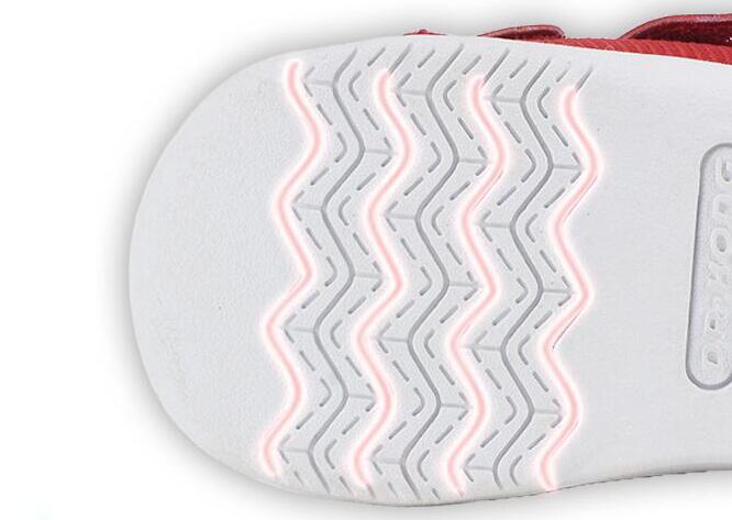 婴儿鞋选购指南 如何选一双好的婴儿鞋 婴儿鞋选购指南 如何选一双好的婴儿鞋