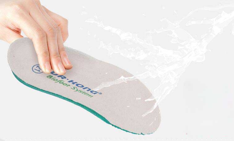 婴儿鞋选购指南 如何选一双好的婴儿鞋 婴儿鞋选购指南 如何选一双好的婴儿鞋