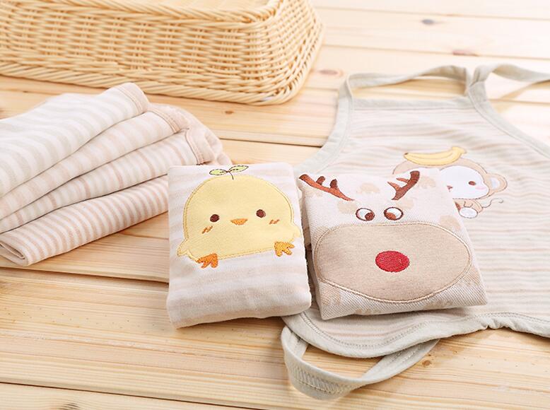 婴儿肚兜有必要买吗 婴儿肚兜怎样选购 婴儿肚兜有必要买吗 婴儿肚兜怎样选购