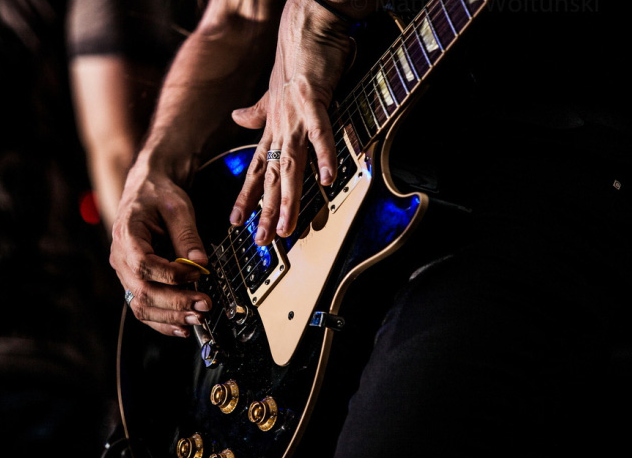 拨片如何挑选 拨片有哪些使用技巧 拨片如何挑选 拨片有哪些使用技巧