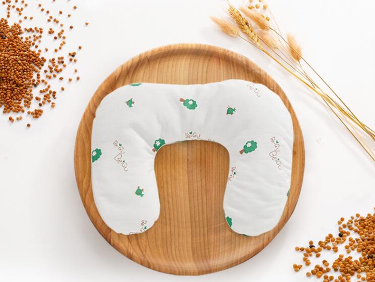 婴儿用什么枕头好 婴儿枕选购注意须知 婴儿用什么枕头好 婴儿枕选购注意须知