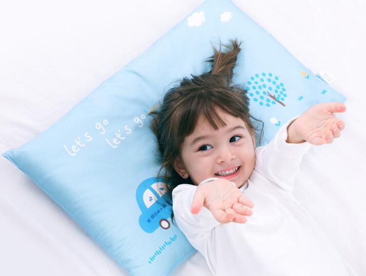 婴儿用什么枕头好 婴儿枕选购注意须知 婴儿用什么枕头好 婴儿枕选购注意须知