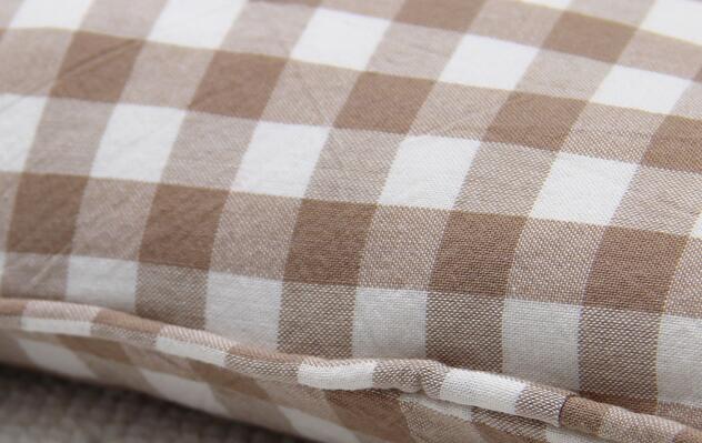 婴儿用什么枕头好 婴儿枕选购注意须知 婴儿用什么枕头好 婴儿枕选购注意须知