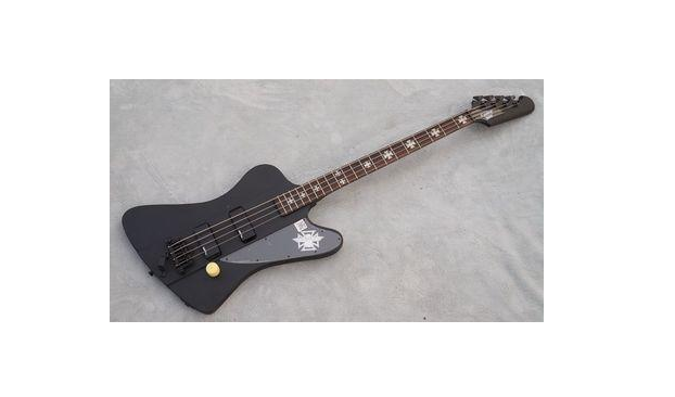 贝斯如何弹 贝斯和吉他的区别 贝斯如何弹 贝斯和吉他的区别