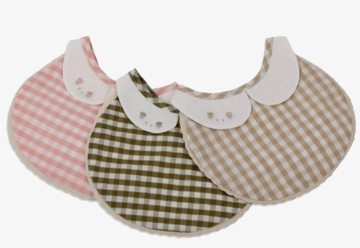 婴儿围兜的选购原则和注意事项 婴儿围兜的选购原则和注意事项