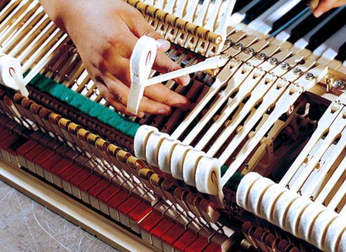 三角钢琴小知识:带你深入了解三角钢琴 三角钢琴小知识:带你深入了解三角钢琴