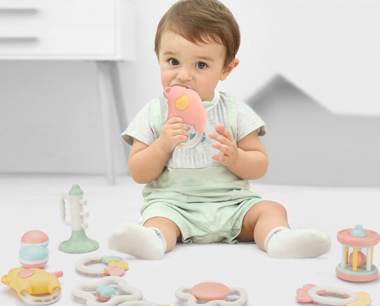 宝宝什么时候能用牙胶 教你如何选对宝宝牙胶 宝宝什么时候能用牙胶 教你如何选对宝宝牙胶