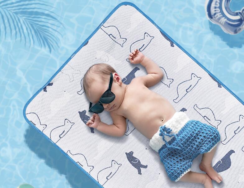 婴儿凉席什么材质好 怎么正确的给宝宝选择和使用凉席 婴儿凉席什么材质好 怎么正确的给宝宝选择和使用凉席