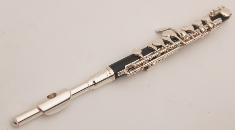 短笛百科:如何选择短笛 短笛与长笛有什么区别 短笛百科:如何选择短笛 短笛与长笛有什么区别