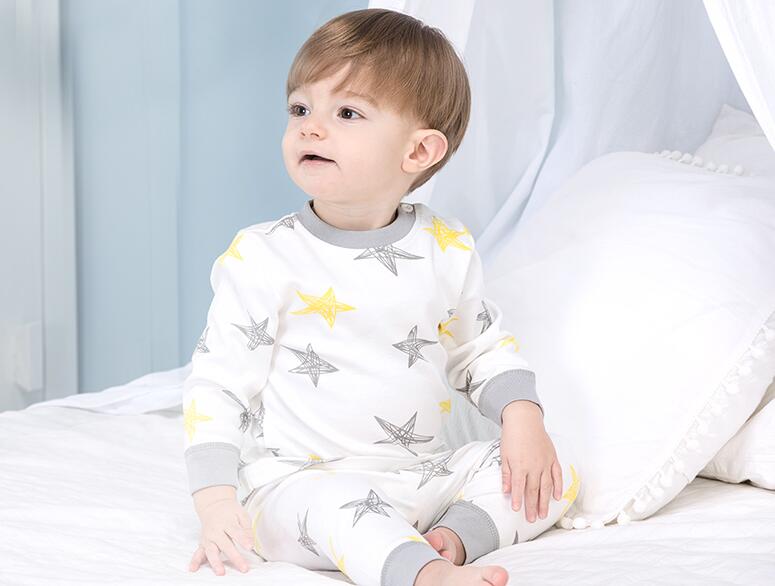 婴儿内衣如何选 新妈挑选宝宝内衣的必备技巧 婴儿内衣如何选 新妈挑选宝宝内衣的必备技巧