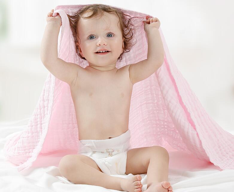 婴儿浴巾挑选有技巧 这几招宝妈要知道 婴儿浴巾挑选有技巧 这几招宝妈要知道