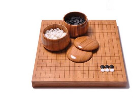 五子棋有什么基本规则 儿童玩五子棋益处详细分析 五子棋有什么基本规则 儿童玩五子棋益处详细分析