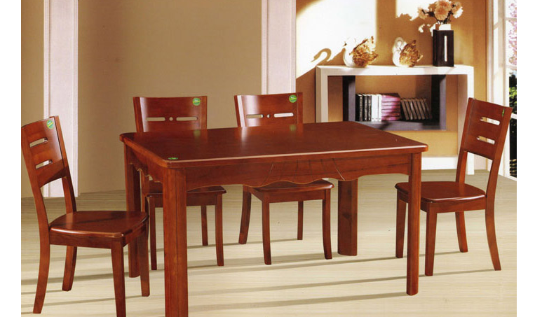 实木餐桌搭配什么桌布比较好 实木餐桌怎么保养