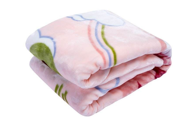 婴儿毛毯选购技巧:婴儿毛毯选择哪种材质 婴儿毛毯选购技巧:婴儿毛毯选择哪种材质