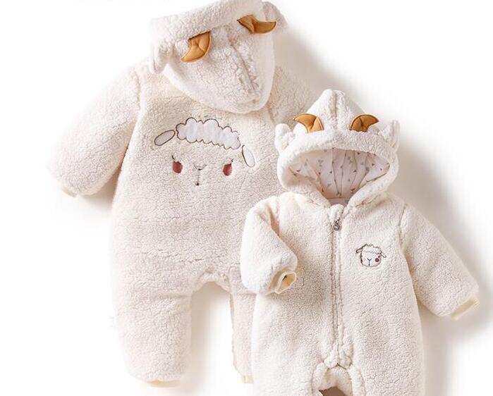 超实用的婴儿连体衣选购技巧 给宝贝的衣服当然要舒服又好 超实用的婴儿连体衣选购技巧 给宝贝的衣服当然要舒服又好