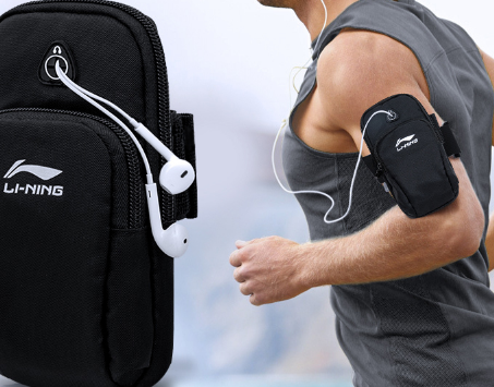 臂包怎么选 臂包和腰包哪个好 臂包怎么选 臂包和腰包哪个好