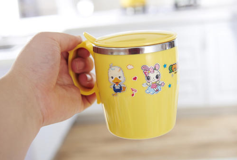 宝宝喝水有学问—婴儿水杯值得拥有 宝宝喝水有学问—婴儿水杯值得拥有