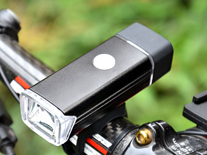 骑行灯怎么选 骑行灯的用处大吗 骑行灯怎么选 骑行灯的用处大吗