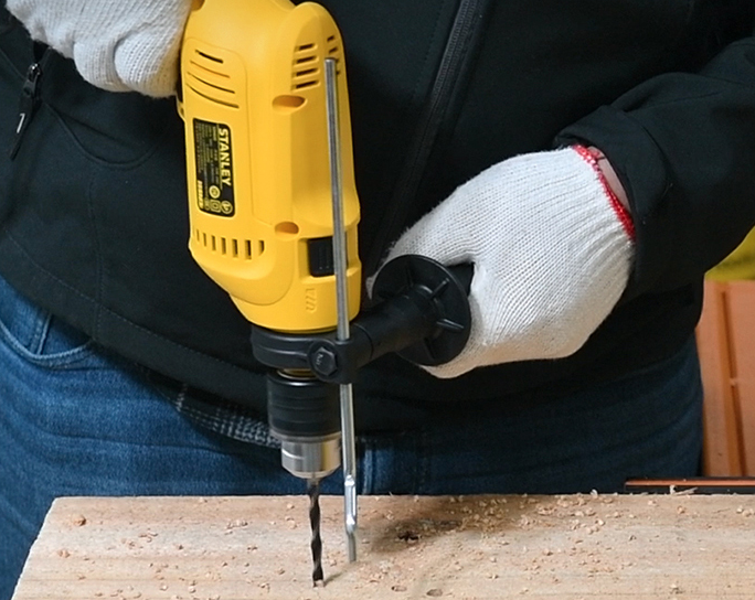 电钻、冲击钻、电锤怎么选 冲击钻使用的基本知识 电钻、冲击钻、电锤怎么选 冲击钻使用的基本知识