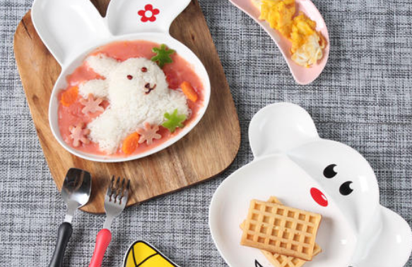 宝宝餐具选得好 爸妈喂饭无烦恼 宝宝餐具选得好 爸妈喂饭无烦恼