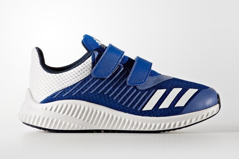 如何正确的选择儿童运动鞋 儿童运动鞋选购攻略 如何正确的选择儿童运动鞋 儿童运动鞋选购攻略