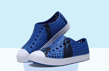 儿童凉鞋怎么选购 怎么判断儿童凉鞋好不好 儿童凉鞋怎么选购 怎么判断儿童凉鞋好不好