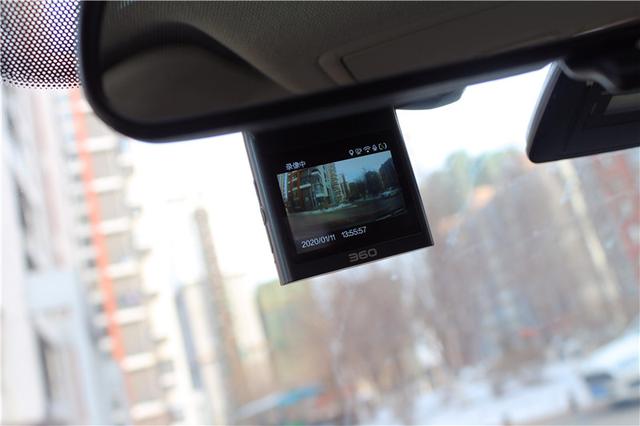 行车记录仪+电子狗,一个360行车记录仪G300足够好用么? 行车记录仪+电子狗,一个360行车记录仪G300足够好用么?