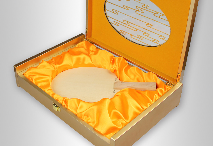 乒乓球运动之——必不可少的乒乓球底板 乒乓球运动之——必不可少的乒乓球底板