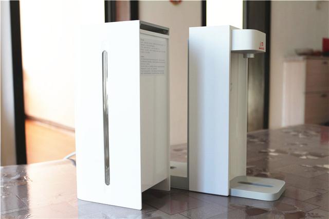 米家即热饮水机C1,三挡水温,三秒即热,懒人必备 米家即热饮水机C1,三挡水温,三秒即热,懒人必备