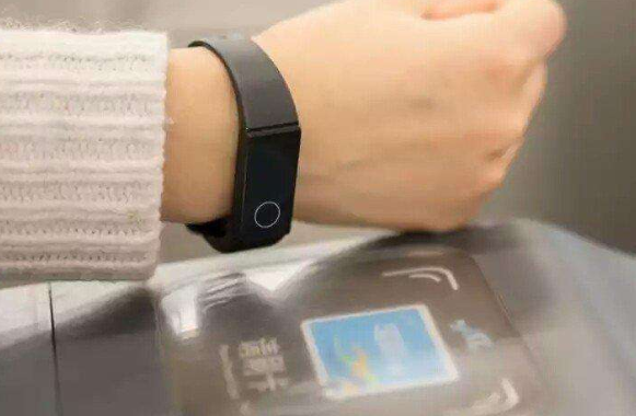 运动好帮手 运动手环值得拥有 运动好帮手 运动手环值得拥有