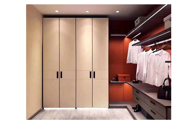 实木衣柜怎么挑选 挑选实木衣柜是注意什么 实木衣柜怎么挑选 挑选实木衣柜是注意什么