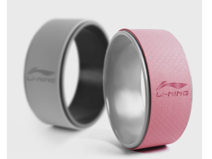 练瑜伽不可缺少的装备之——瑜伽轮篇 练瑜伽不可缺少的装备之——瑜伽轮篇